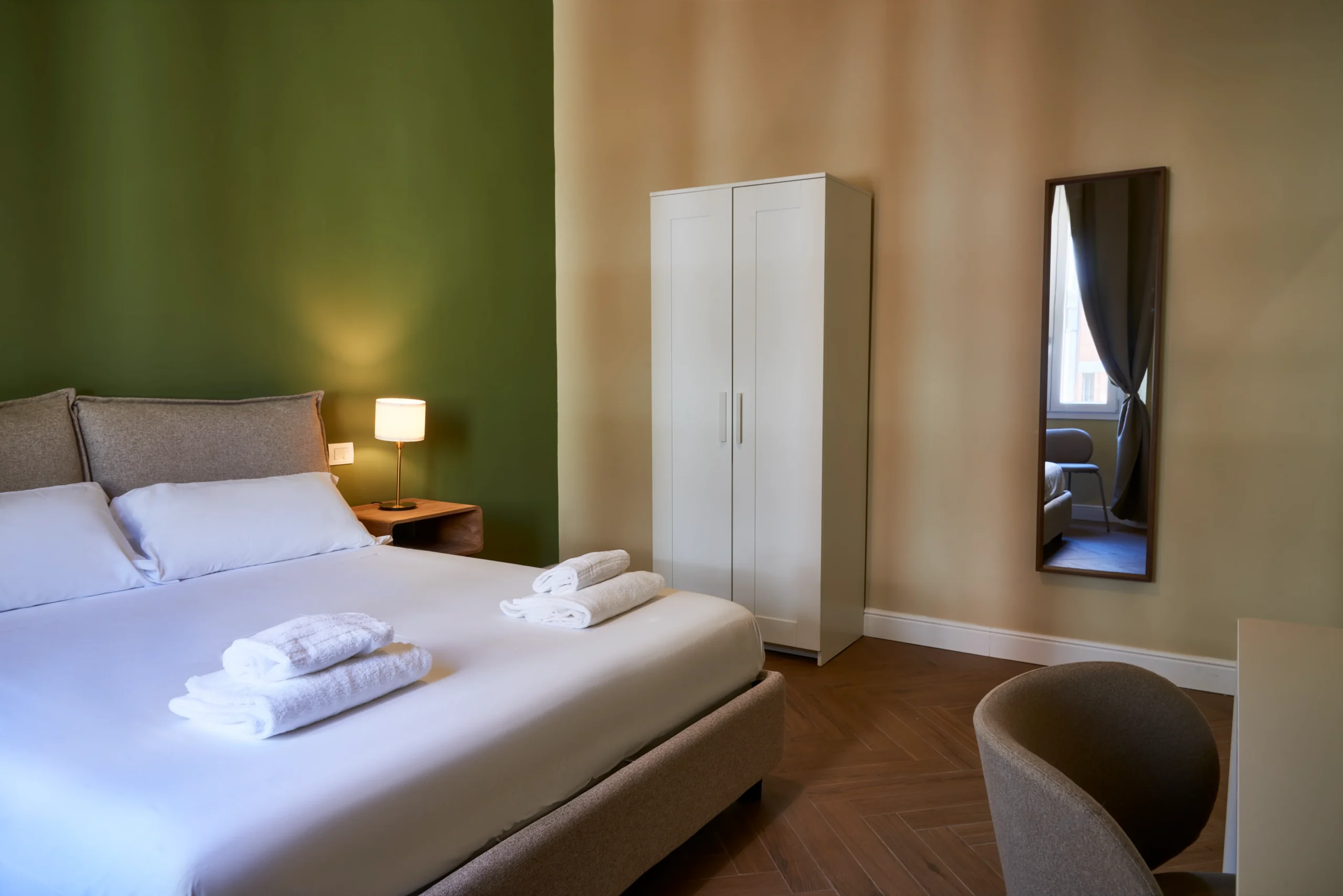 Green Suite Bed 2